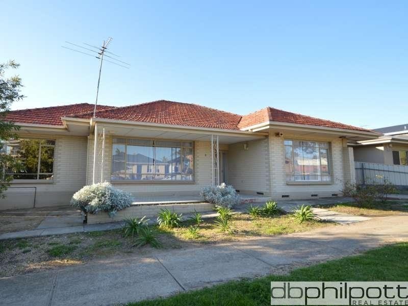 12 Montrose Avenue, Clearview SA 5085