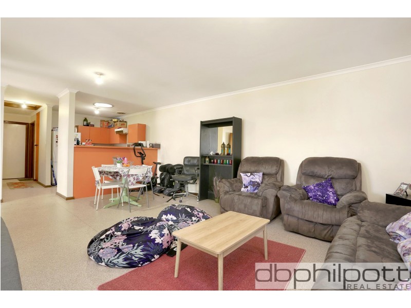 27 Exeter Terrace, Renown Park SA 5008