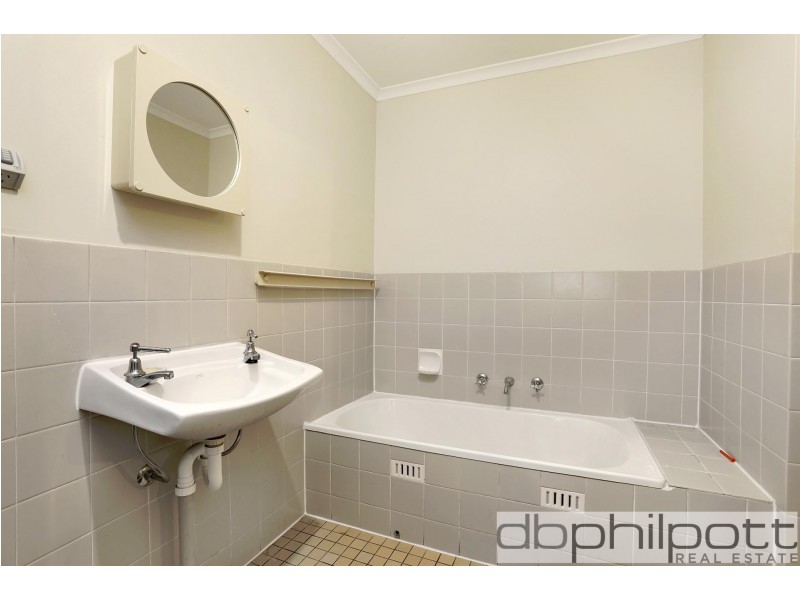 27 Exeter Terrace, Renown Park SA 5008