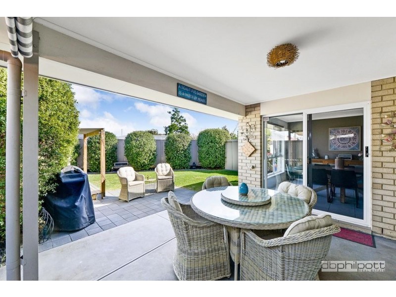 26 Haddington Crescent, Mansfield Park SA 5012