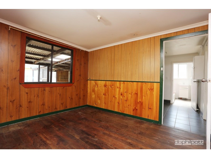 41 Florence Terrace, Rosewater SA 5013