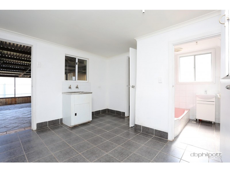 41 Florence Terrace, Rosewater SA 5013