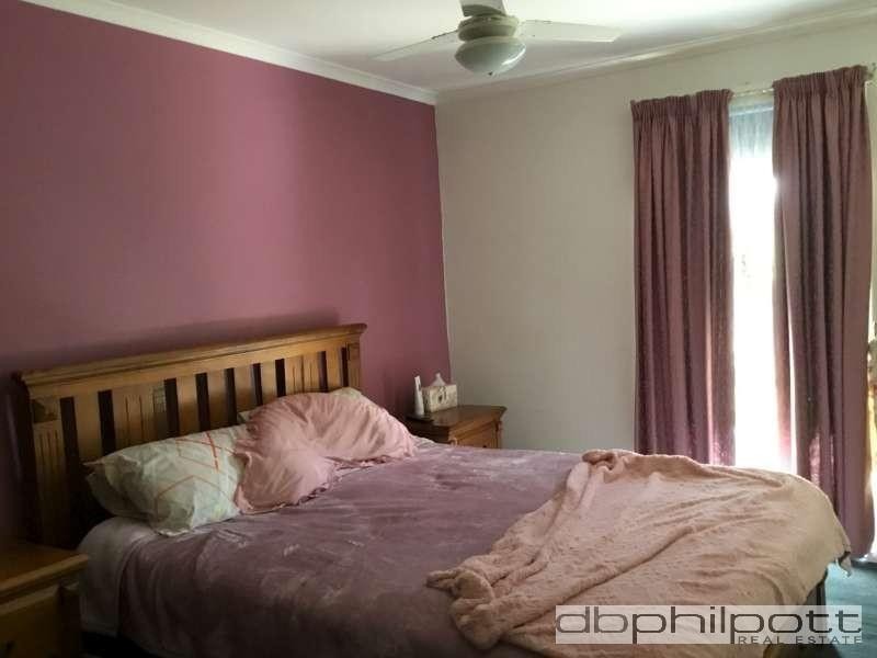 4  Carcoola  Road, Munno Para SA 5115