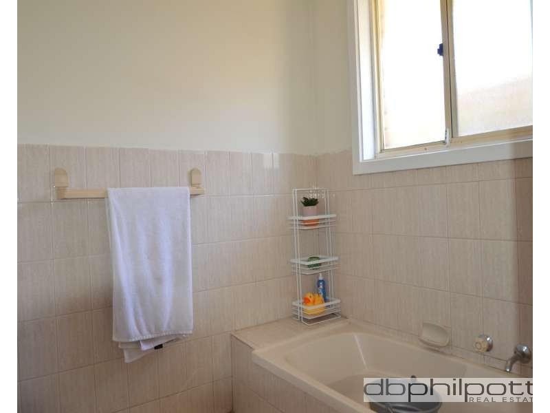 4/6 Grevillia Drive, Parafield Gardens SA 5107