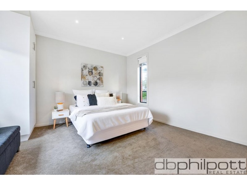 20A Somerset Avenue, Clearview SA 5085