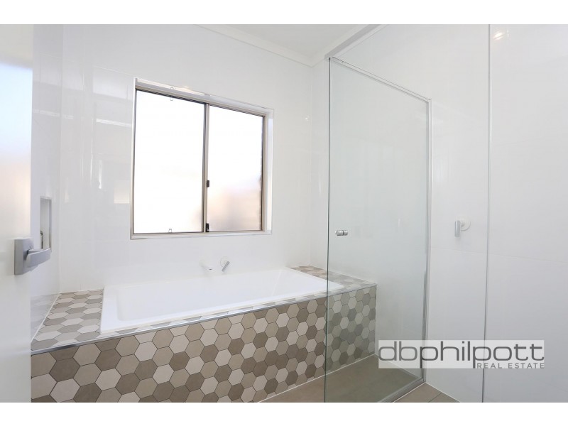 7b The Parade, Blair Athol SA 5084