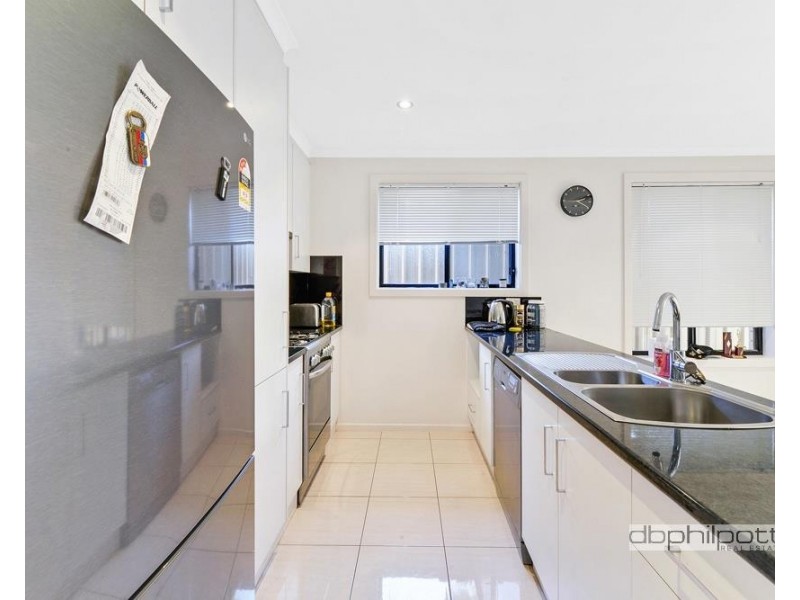 16 A Crown Crescent, Paralowie SA 5108