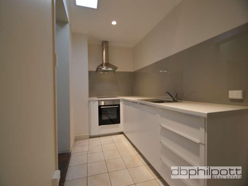13 Susan Street, Hindmarsh SA 5007