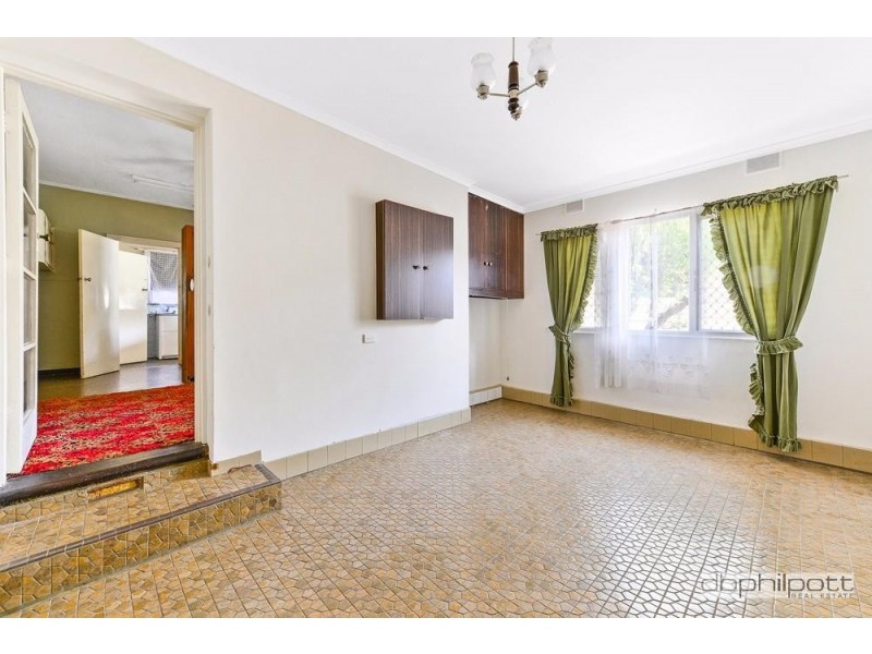 24 Seaview Grove, Blair Athol SA 5084