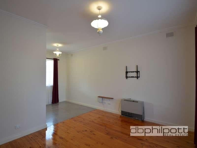 14 Charmaine  Avenue, Para Vista SA 5093