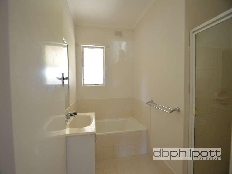 14 Charmaine  Avenue, Para Vista SA 5093