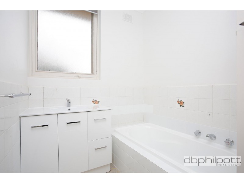 10 Briar Avenue, Salisbury East SA 5109