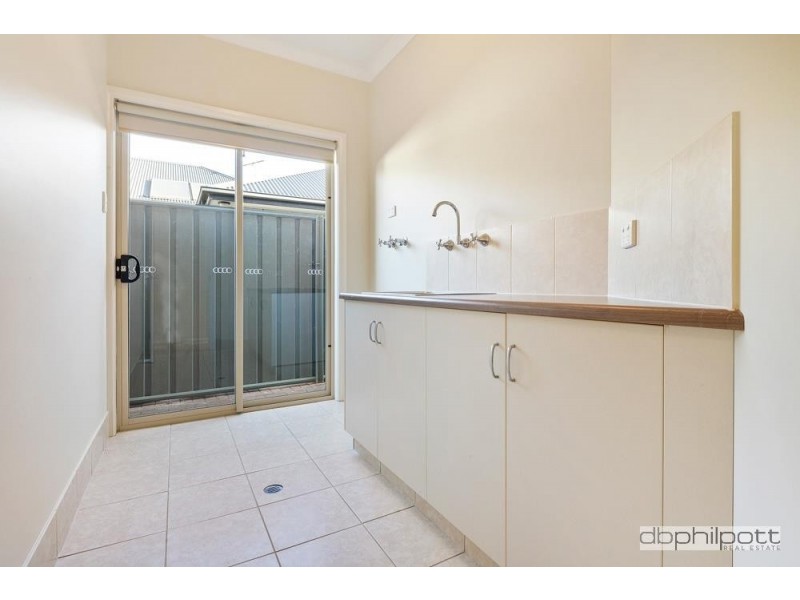 31 Shoalhaven Circuit, Mawson Lakes SA 5095