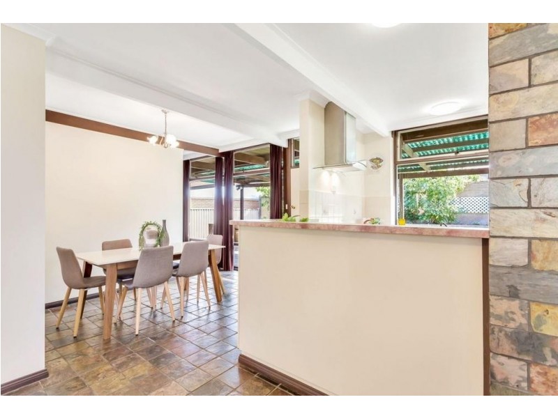 9 Hobart  Crescent, Banksia Park SA 5091