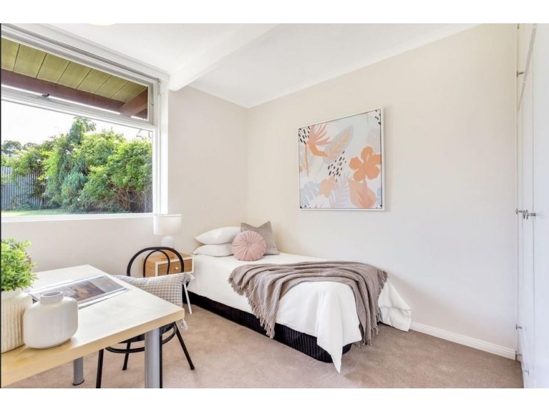 9 Hobart  Crescent, Banksia Park SA 5091