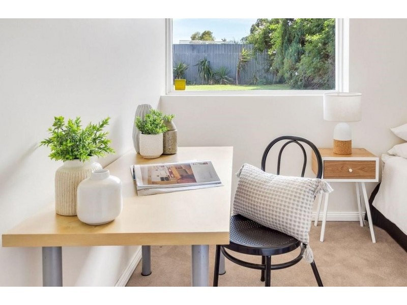 9 Hobart  Crescent, Banksia Park SA 5091