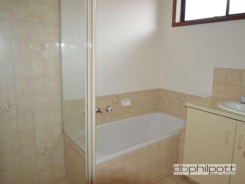 9/26-28 Crozier Avenue, Modbury SA 5092