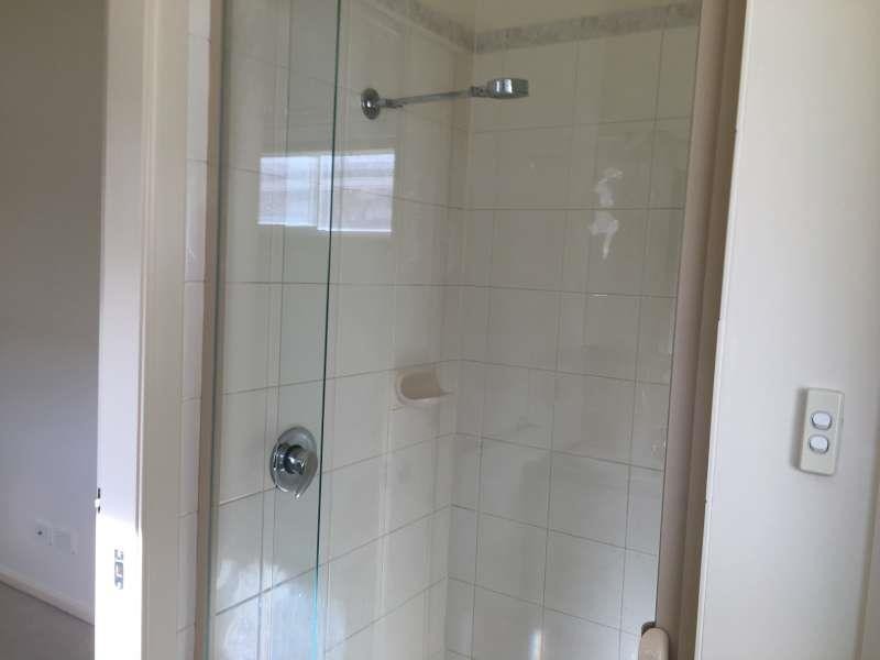 5C Cowra  Crescent, Park Holme SA 5043