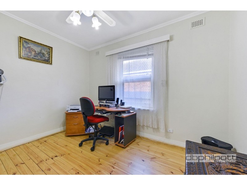 220 Hampstead  Road, Clearview SA 5085