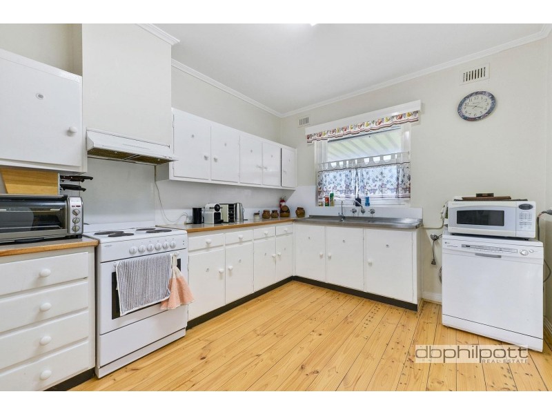 220 Hampstead  Road, Clearview SA 5085