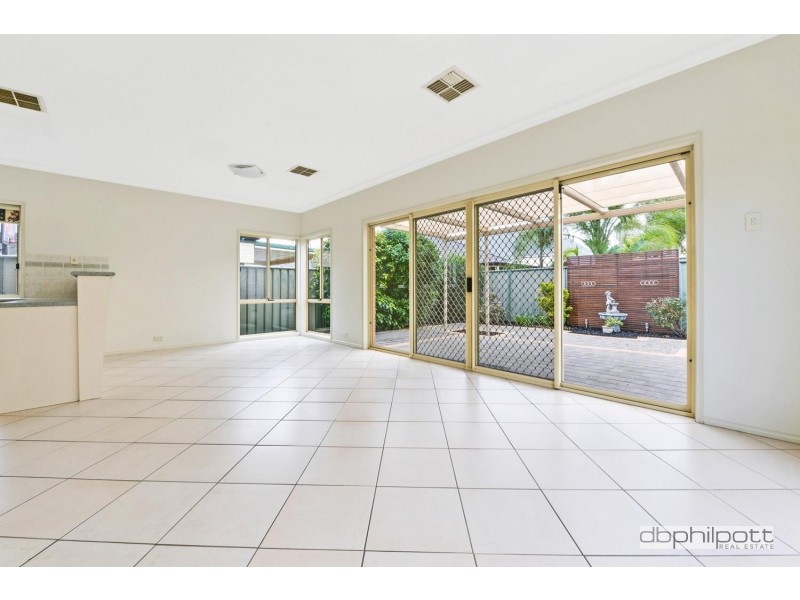 6 Avocet Drive, Mawson Lakes SA 5095