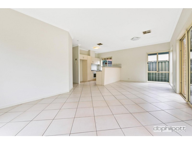 6 Avocet Drive, Mawson Lakes SA 5095