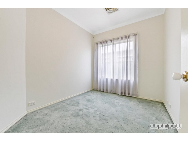 6 Avocet Drive, Mawson Lakes SA 5095