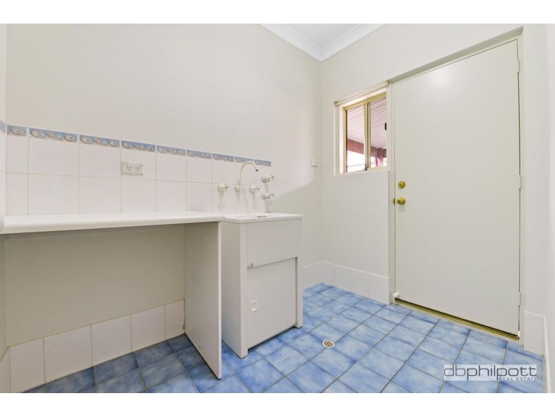 6 Avocet Drive, Mawson Lakes SA 5095