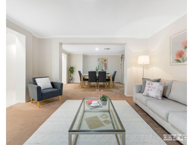 14 Trinity Way, Oakden SA 5086