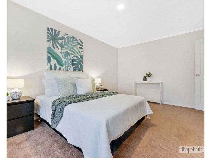 14 Trinity Way, Oakden SA 5086