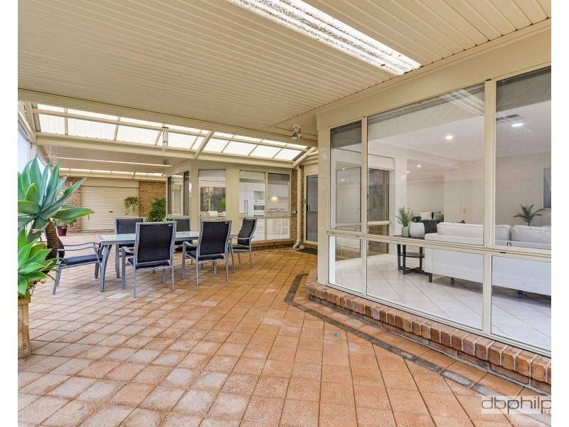 14 Trinity Way, Oakden SA 5086