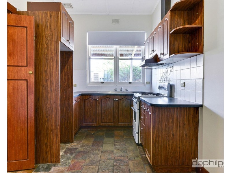 2 Downer Street, Kilkenny SA 5009