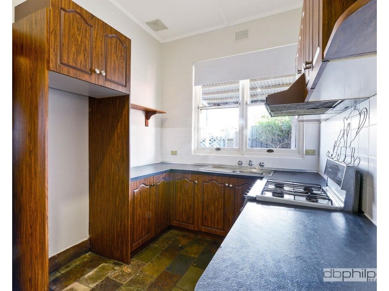 2 Downer Street, Kilkenny SA 5009