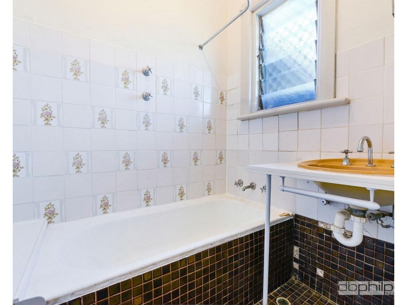 2 Downer Street, Kilkenny SA 5009