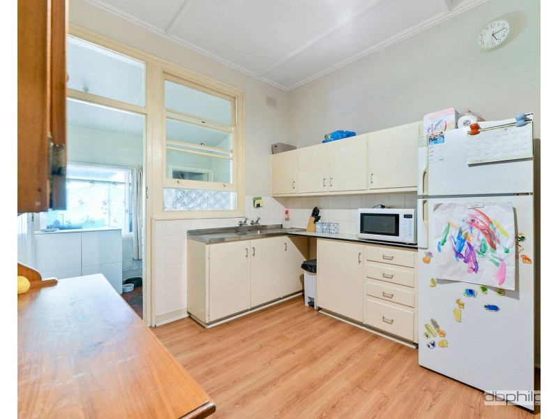 2 Cromwell Road, Kilburn SA 5084