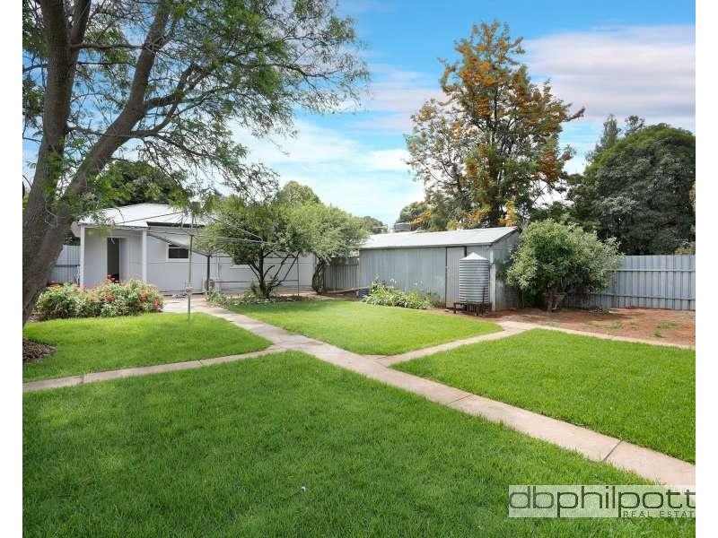 45 Whitford  Road, Elizabeth South SA 5112