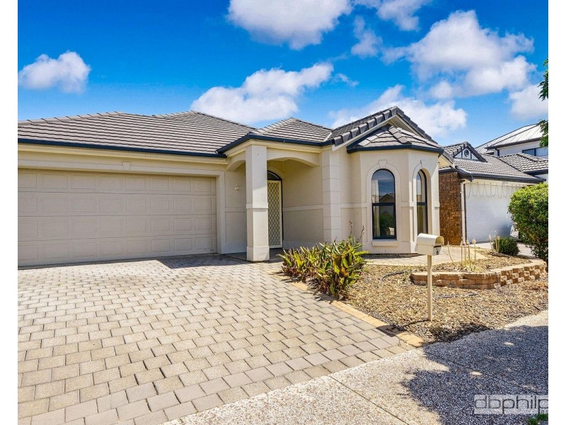 6 Mallard Crescent, Mawson Lakes SA 5095