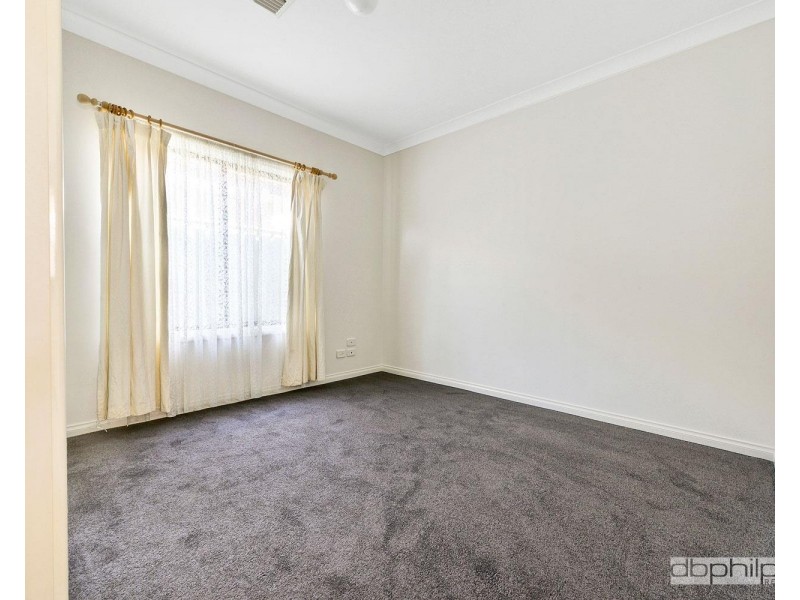 6 Mallard Crescent, Mawson Lakes SA 5095