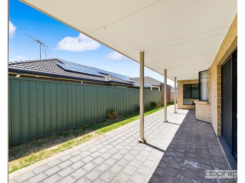 6 Mallard Crescent, Mawson Lakes SA 5095