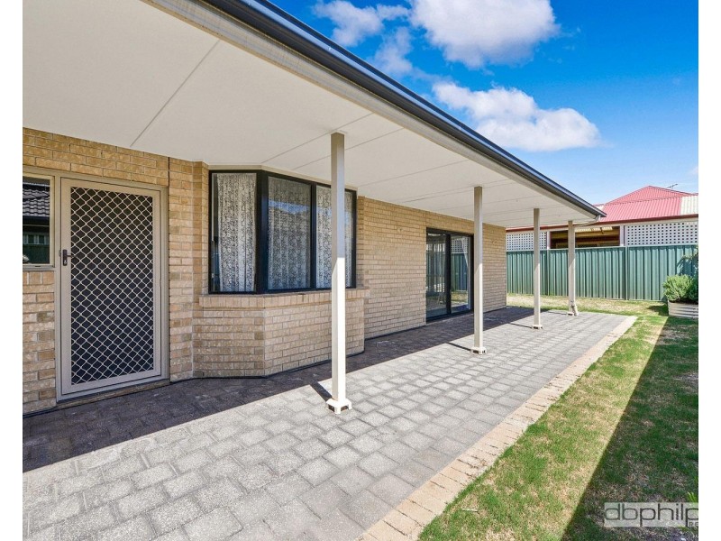 6 Mallard Crescent, Mawson Lakes SA 5095