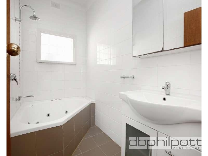 1 Warren Avenue, Prospect SA 5082