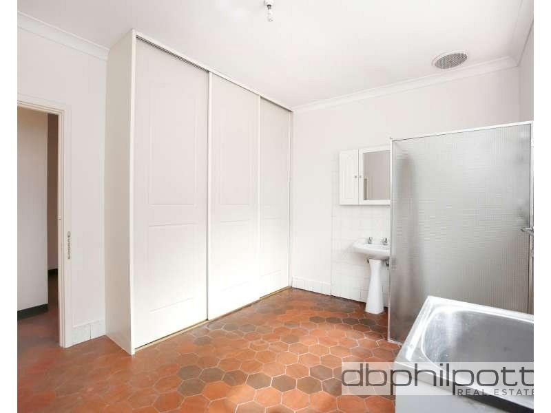 1 Warren Avenue, Prospect SA 5082