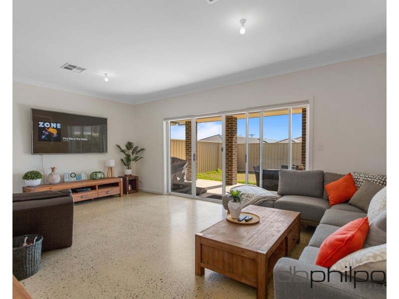 5A Kanowna Street, Gilles Plains SA 5086