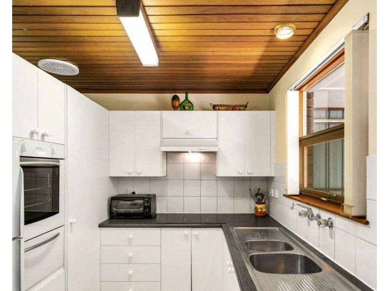 10 Yandra Street, Vale Park SA 5081