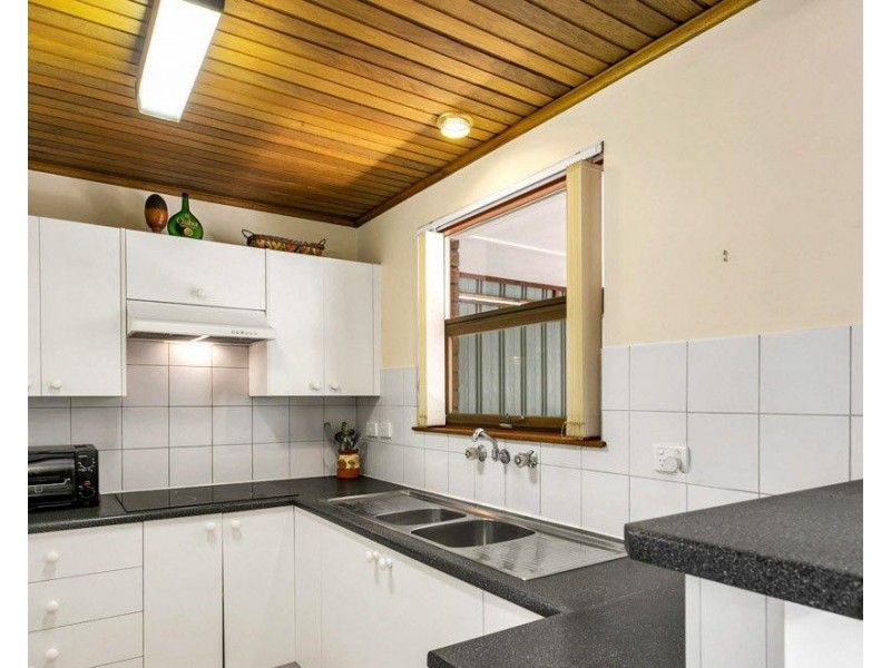 10 Yandra Street, Vale Park SA 5081