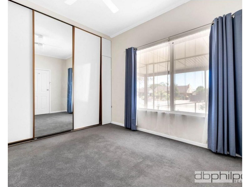 18 Crisp Road, Elizabeth Downs SA 5113