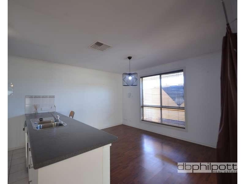 13 Cyclamen Avenue, Para Hills West SA 5096