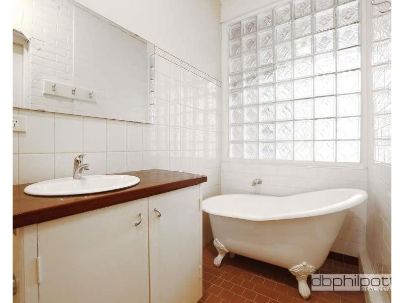 17 Gray Street, Adelaide SA 5000