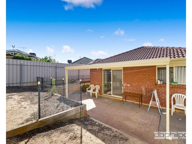 15 Dunbarton Crescent, Greenwith SA 5125