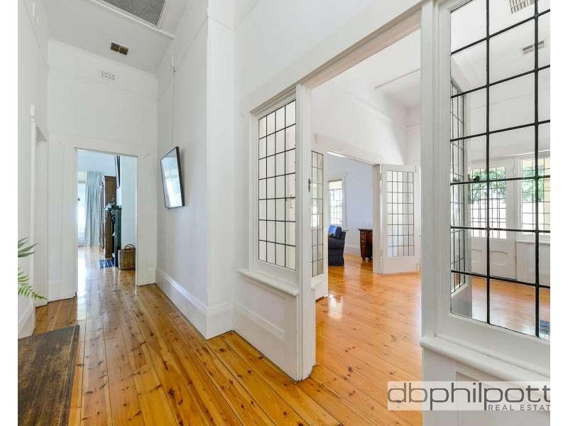 127 Esplanade, Semaphore SA 5019